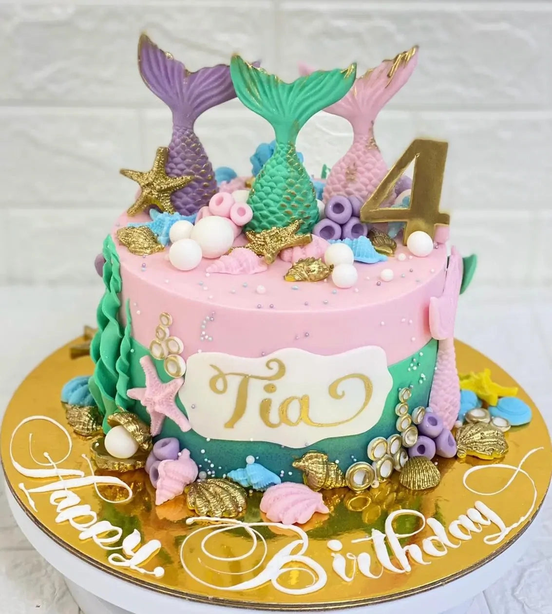 Mermaid Fins Cake in Fondant